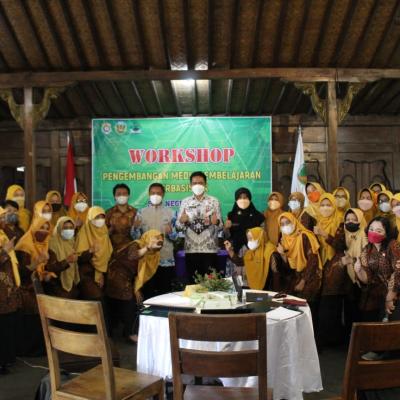 Workshop Bahan Bahan Ajar 6